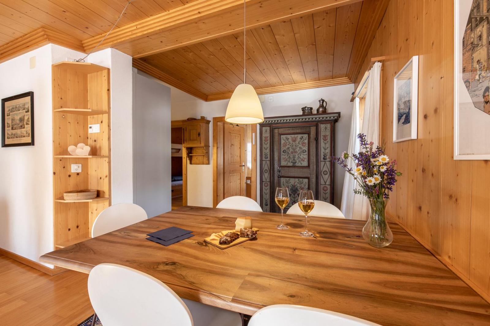 Chasa Tredeschin Apartment Scuol Exterior foto